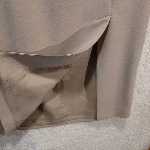 Pencil Skirt - Picture 3 of 4